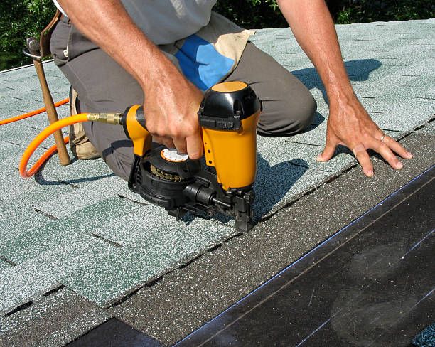 Best Emergency Roof Repair  in Pinconning, MI